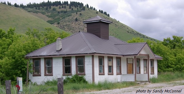 Brownlee School